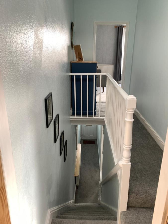 Lovely City Town House With Free Parking Sleeps 2 To 6 Guests York Luaran gambar